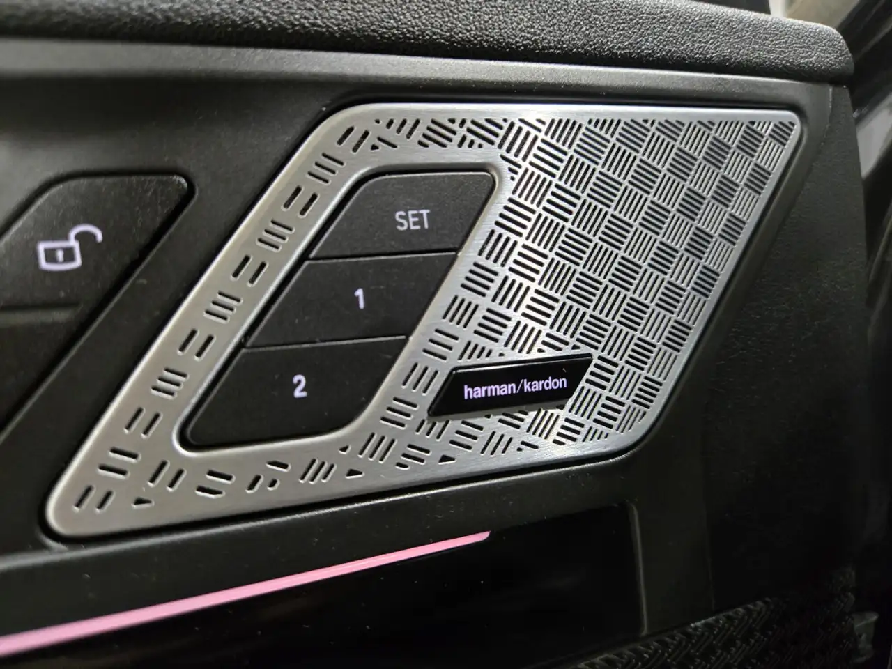 BMW X1 снимка BMW X1