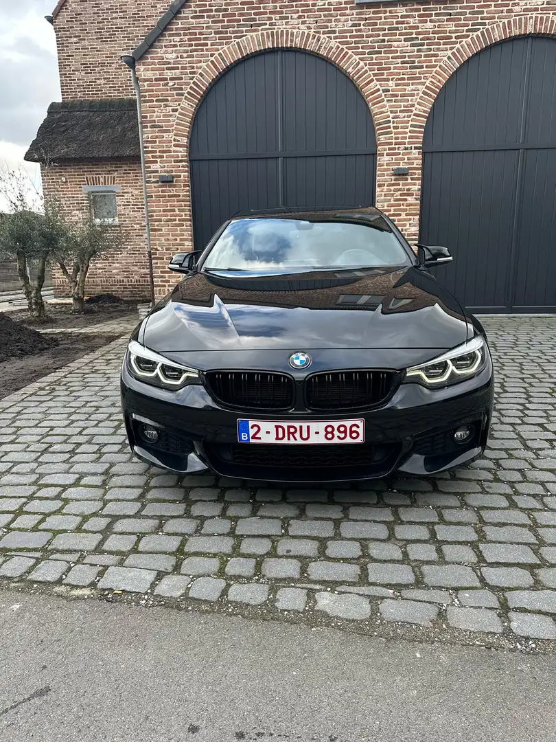 BMW 418 4 serie / M pakket / pano dak / navi pro / Zwart - 2