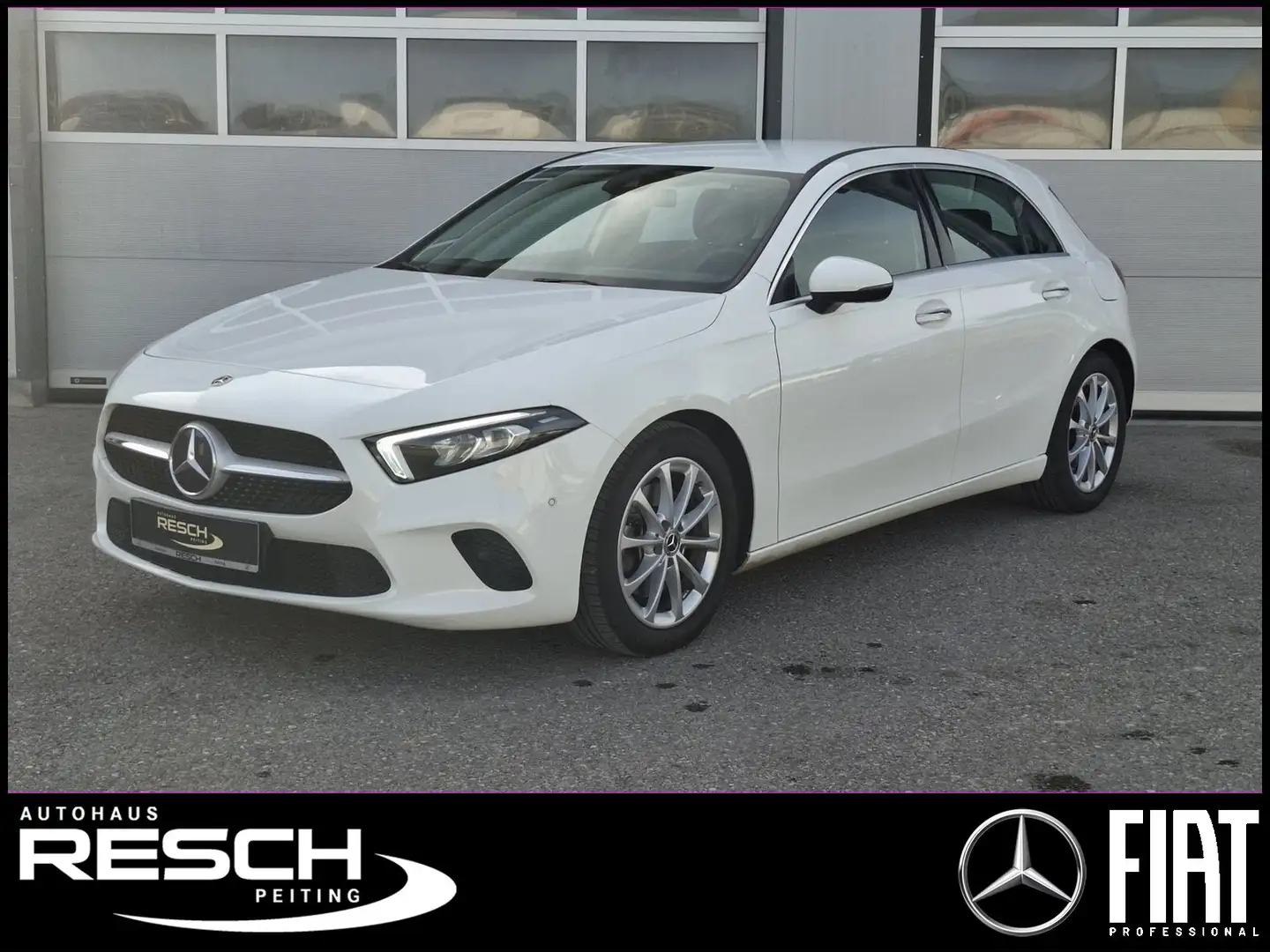 Mercedes-Benz A 220 Progressive Navi/LED/KeyGo/AdvSound/Kamera Weiß - 1