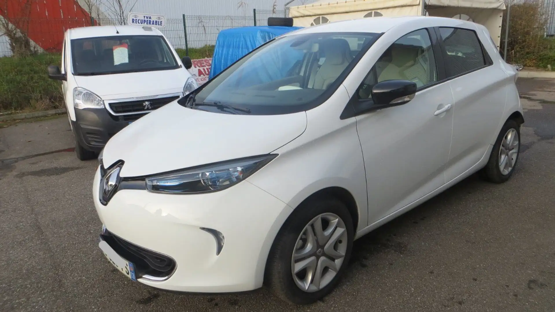 Renault ZOE ZEN Q90 charge rapide Electrique,10/2018, 7 600 km, 1ere main Weiß - 1