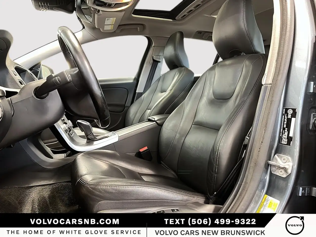 Volvo V60 photo Volvo V60