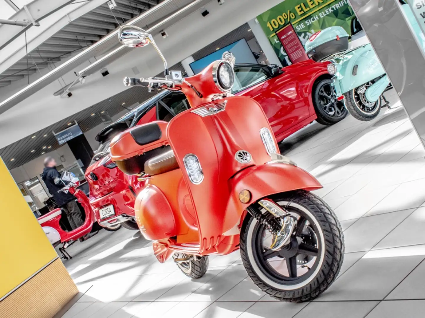 Dreems Amalfi Retro Elektroroller 45km/h 3kW Roşu - 2