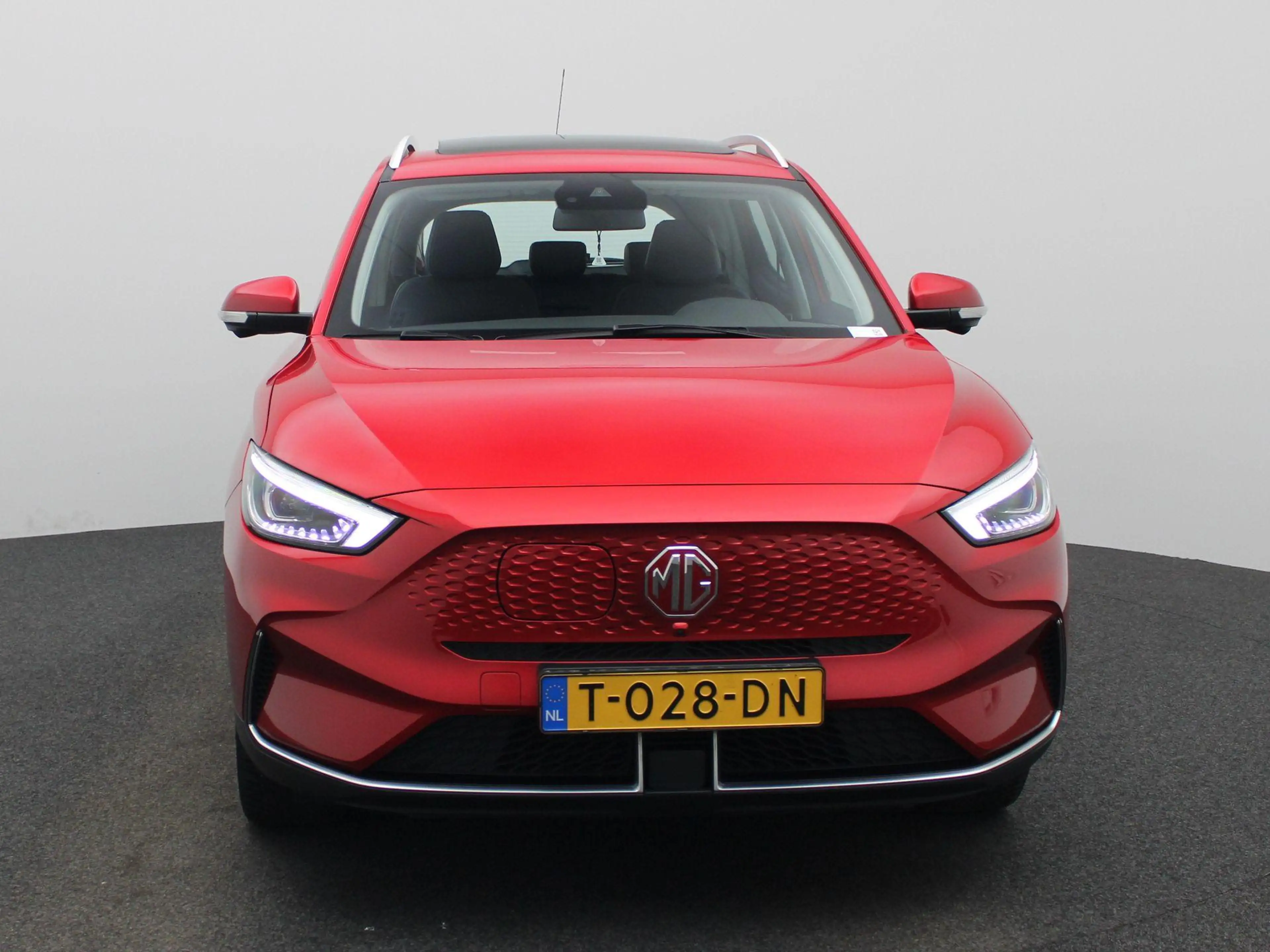 MG ZS EV Long Range Luxury 70 kWh | 1e-EIG. | SoH 96,78% — photo 4
