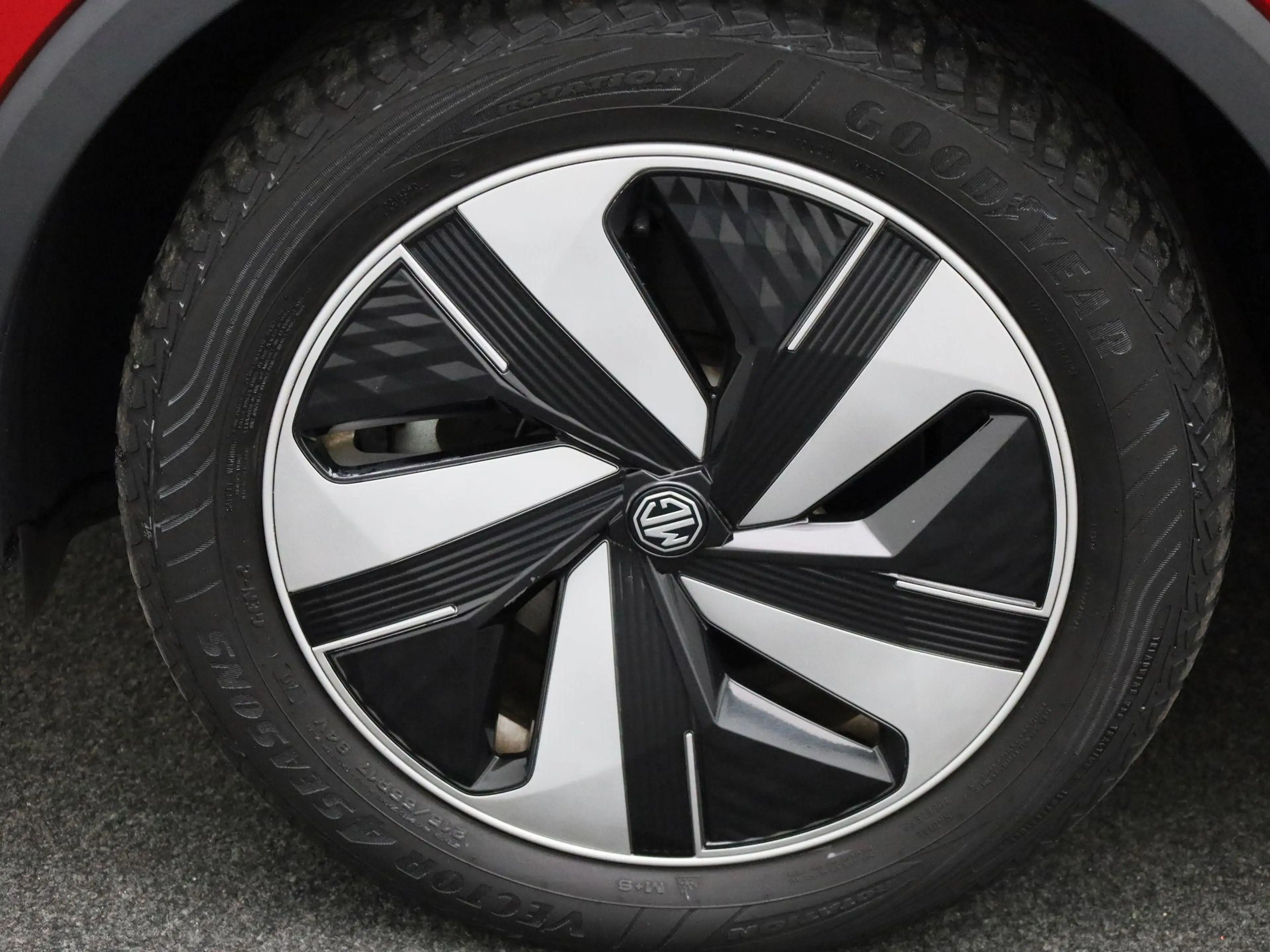 MG ZS EV Long Range Luxury 70 kWh | 1e-EIG. | SoH 96,78% — photo 14