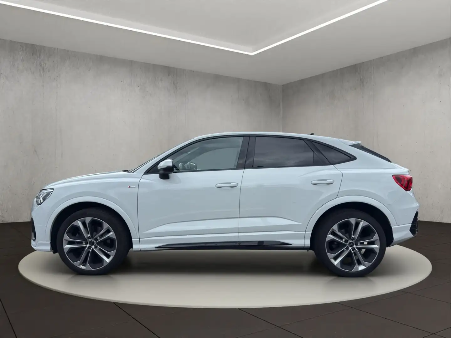 Audi Q3 S line 40 TFSI quattro S tronic Blanc - 2
