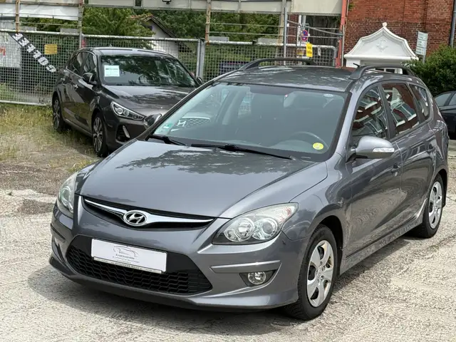 Hyundai i30 i30 1.6 CRDi *SitzHeizung*Klima*