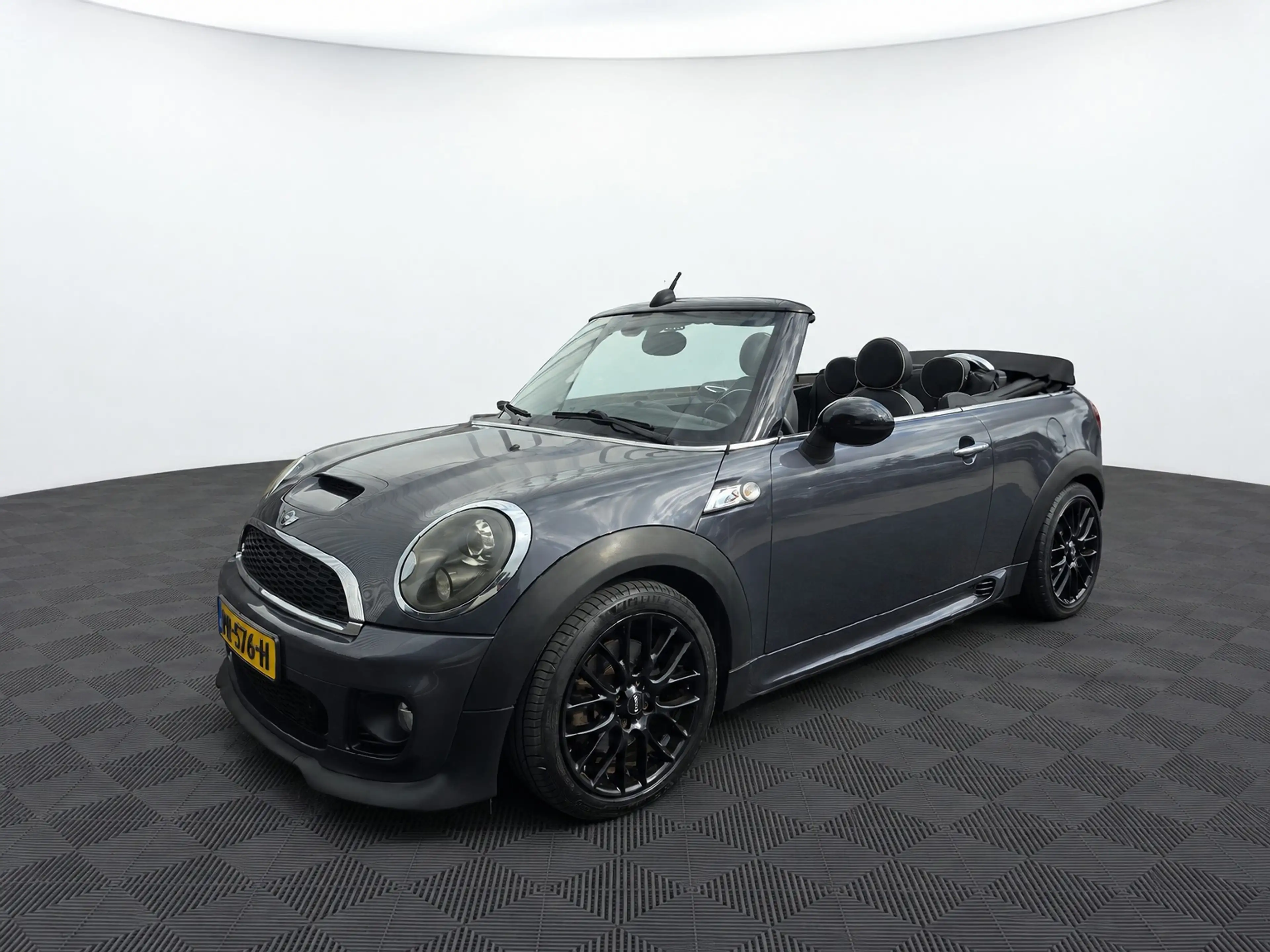 MINI Cooper S Cabrio 1.6 Chili Works / Leder / stoel verw. / Cruise — photo 2