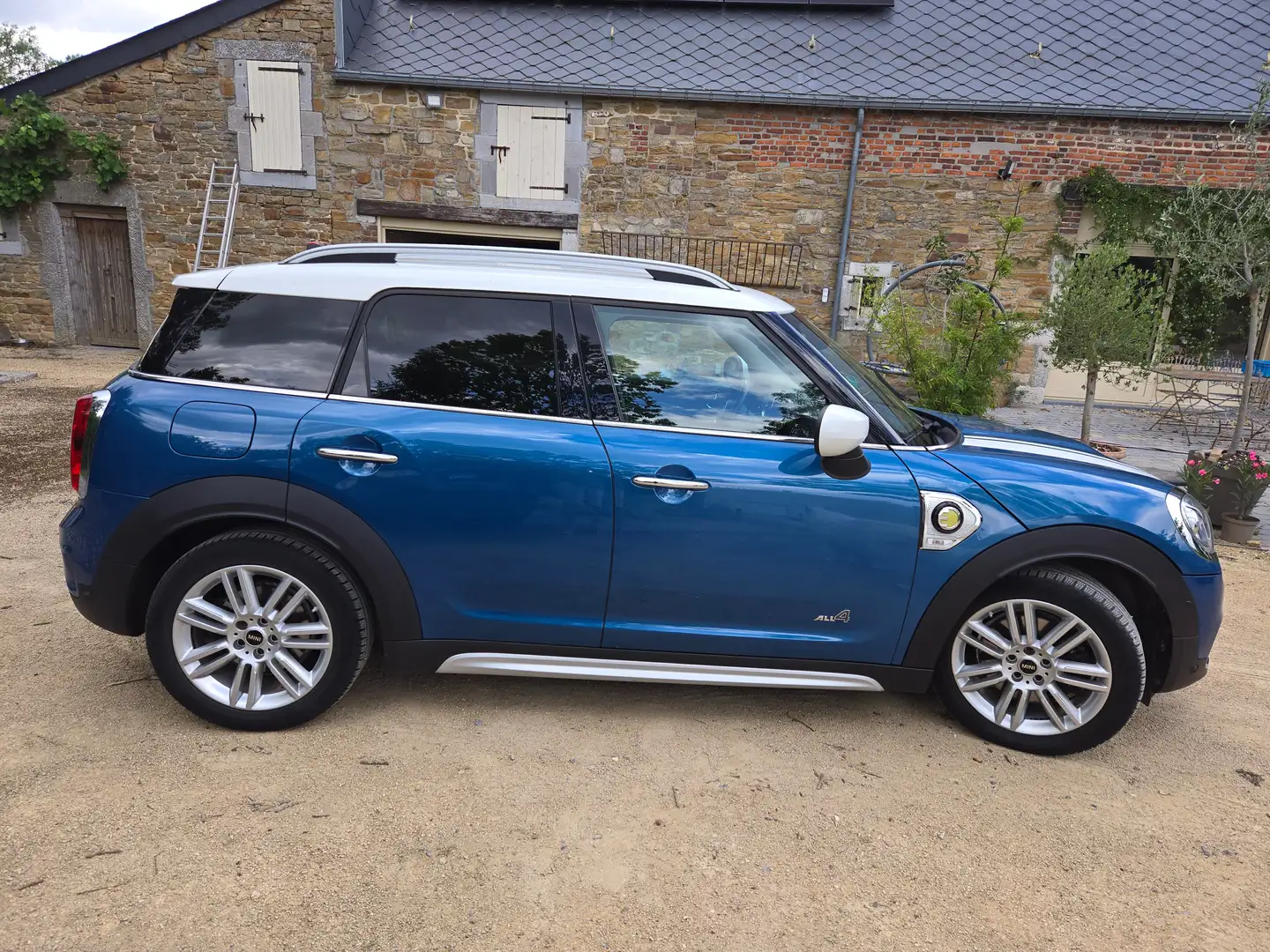 MINI Cooper SE Countryman Mini Countryman 1.5A PHEV Cooper SE ALL4 (EU6d-T.) Bleu - 1