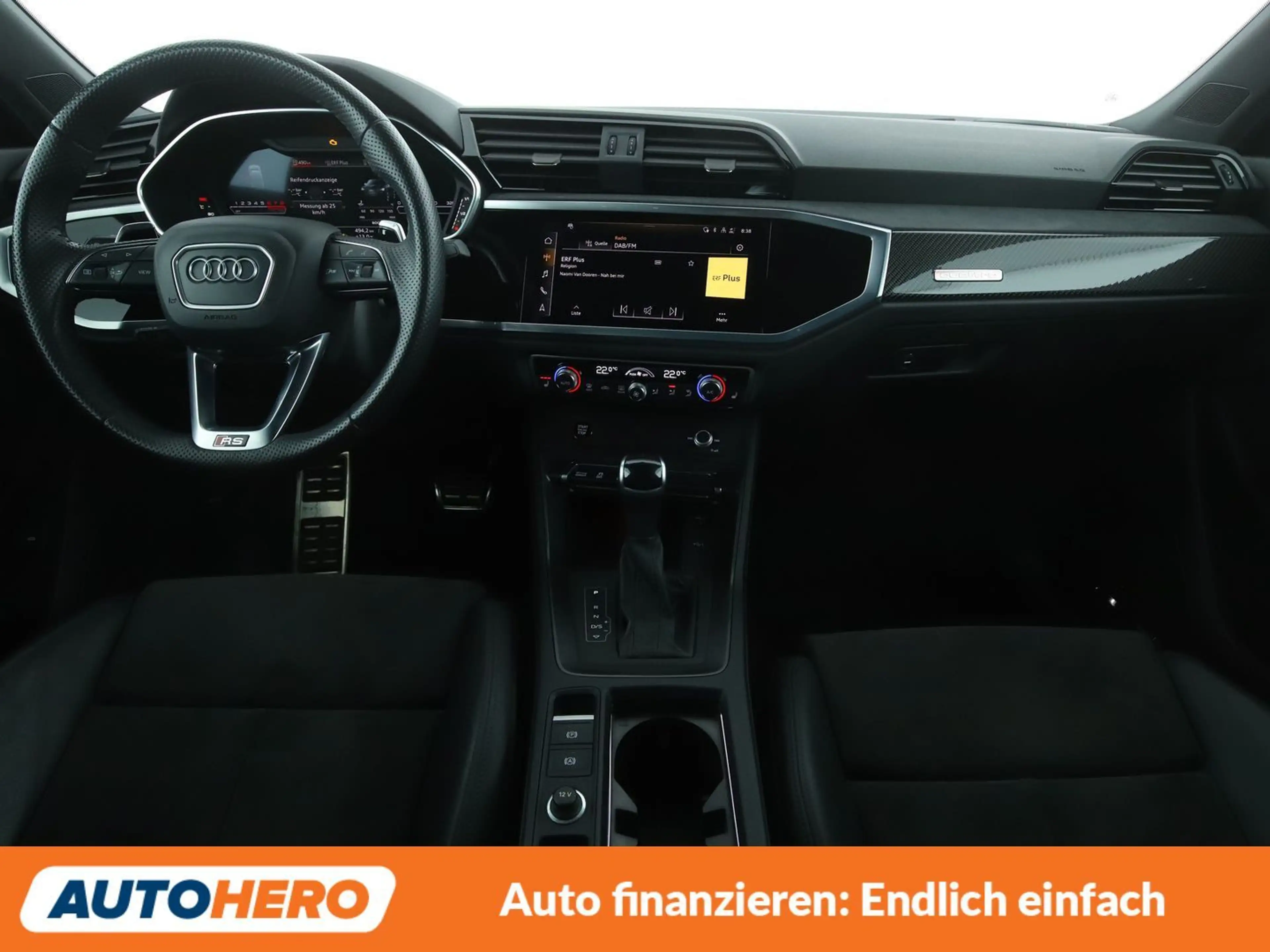 Audi RS Q3 2.5 TFSI quattro Aut.*NAVI*LED* — photo 12