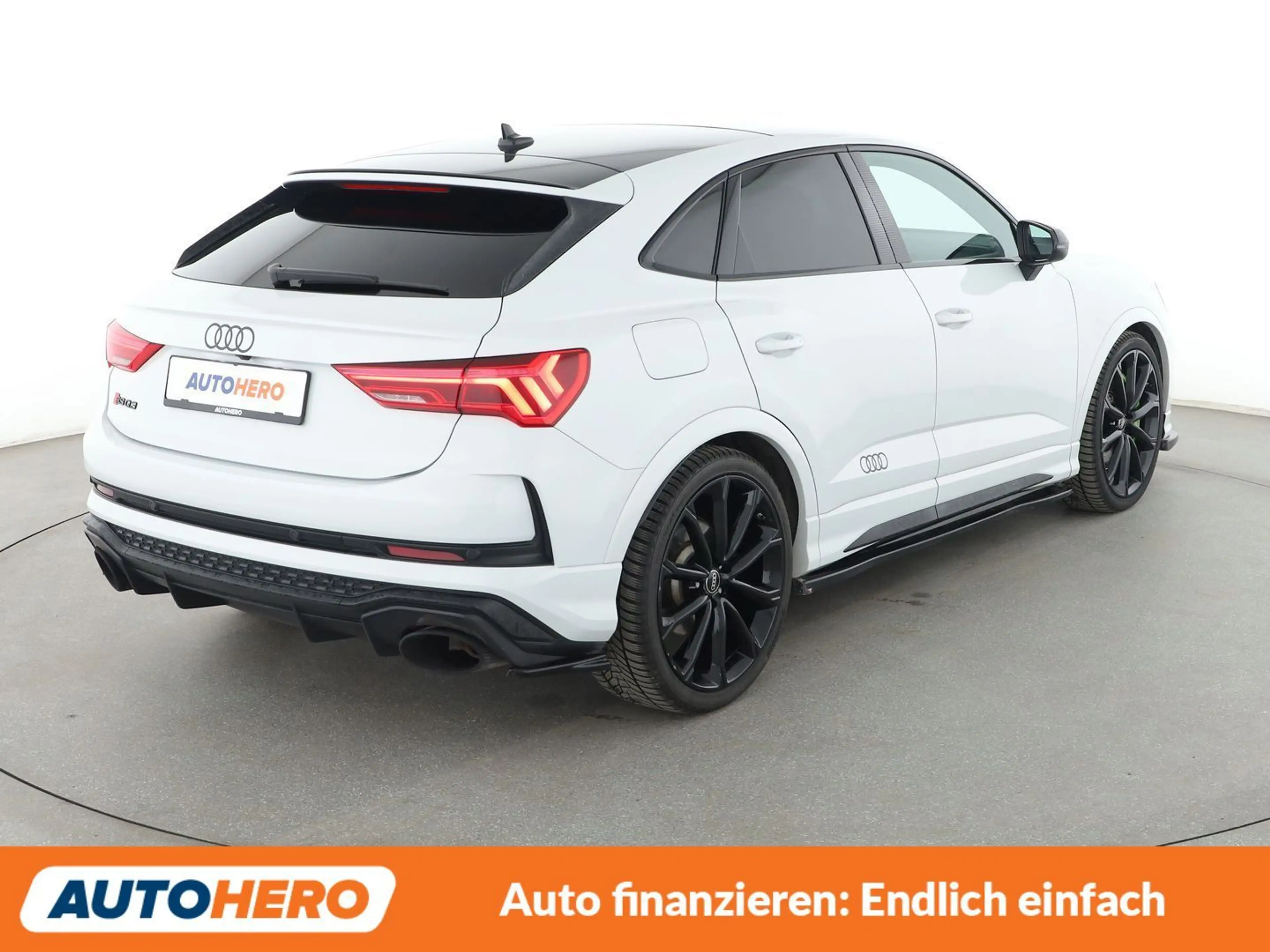 Audi RS Q3 2.5 TFSI quattro Aut.*NAVI*LED* — photo 6