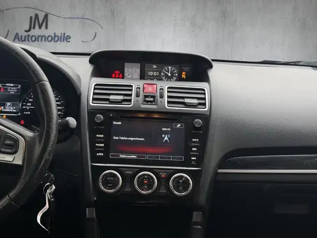 Subaru Forester view 15