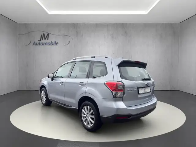 Subaru Forester view 5