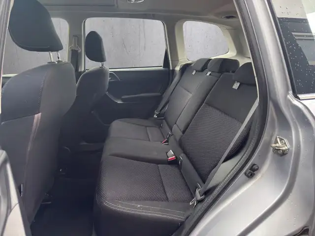 Subaru Forester view 10