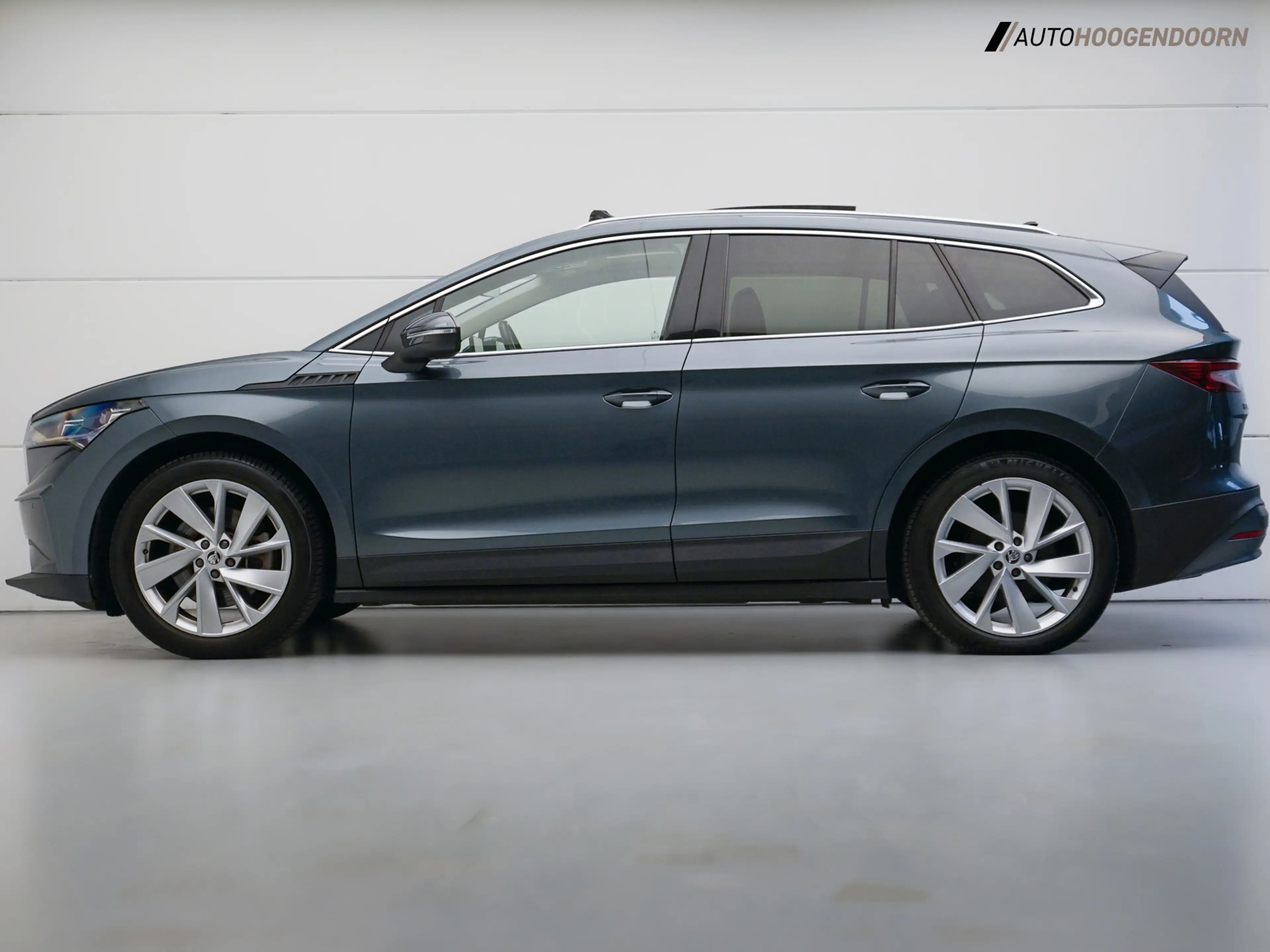 Skoda Enyaq iV 80 Sport SoH 93% (APPLE CARPLAY,PANORAMADAK,CAM — photo 2