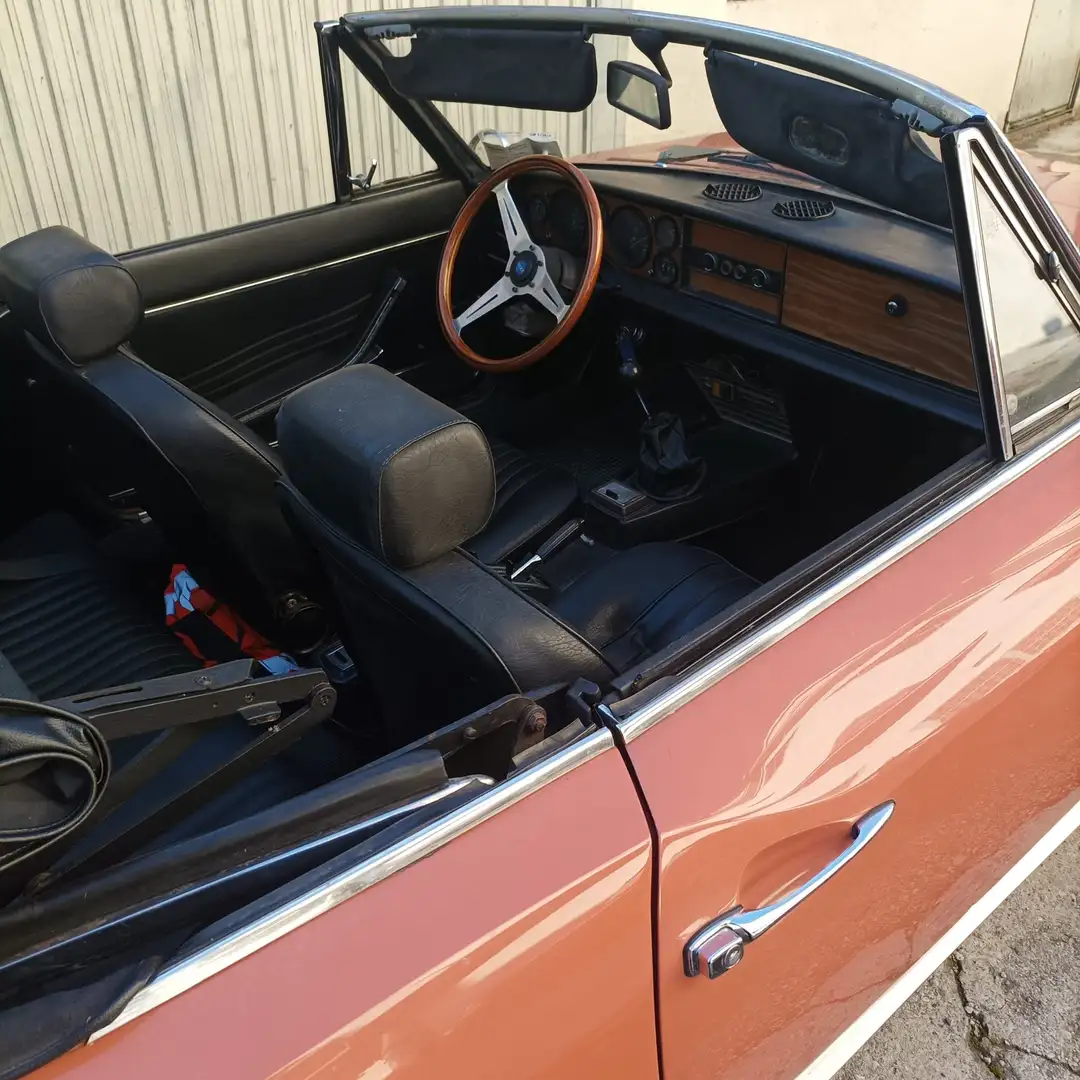 Fiat 124 Spider - 1