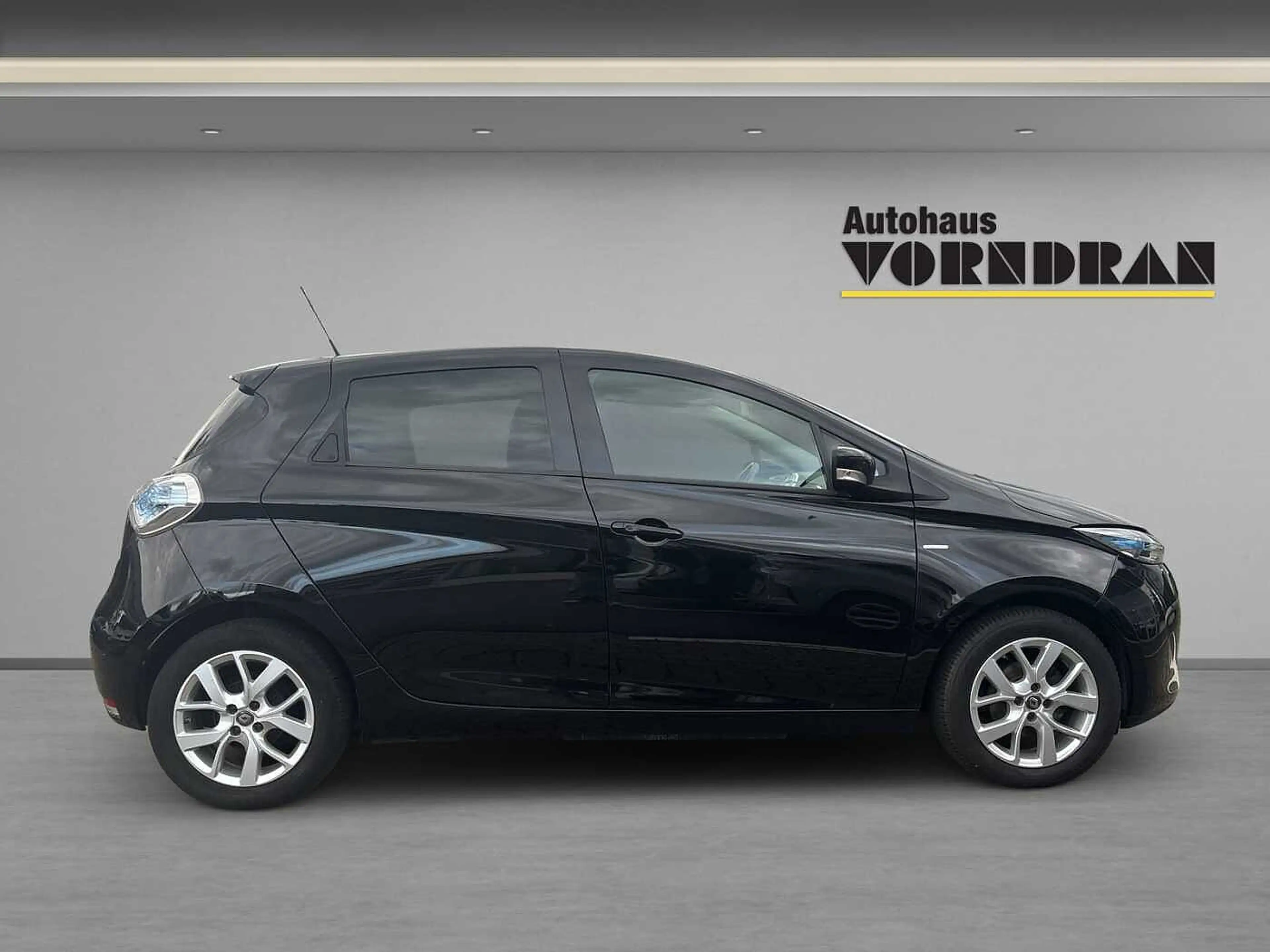 Renault ZOE Limited R110 Batteriekauf SHZ PDC+Kamera AHK Navi — photo 7