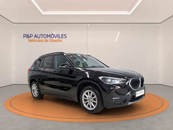 BMW X1 sDrive18dA Corporate 2021, foto 3