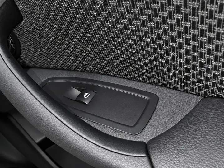 BMW X1 sDrive18dA Corporate 2021, foto 35