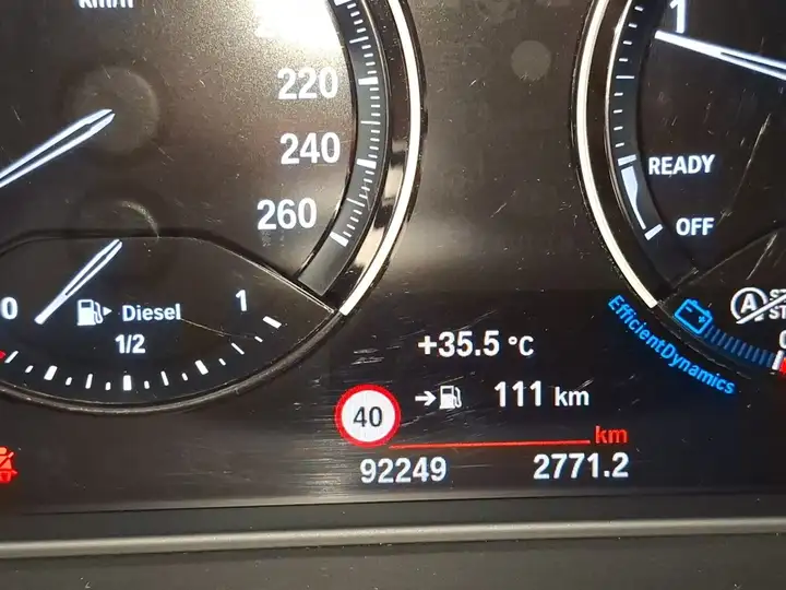 BMW X1 sDrive18dA Corporate 2021, foto 16