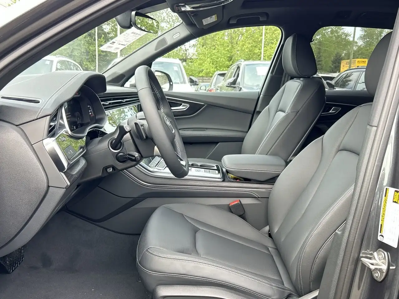 Audi Q7 снимка Audi Q7