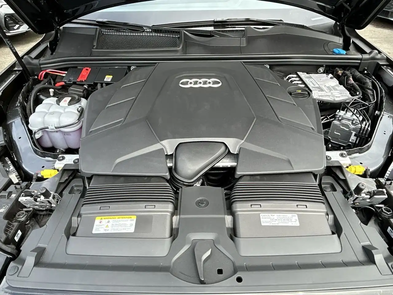 Audi Q7 снимка Audi Q7