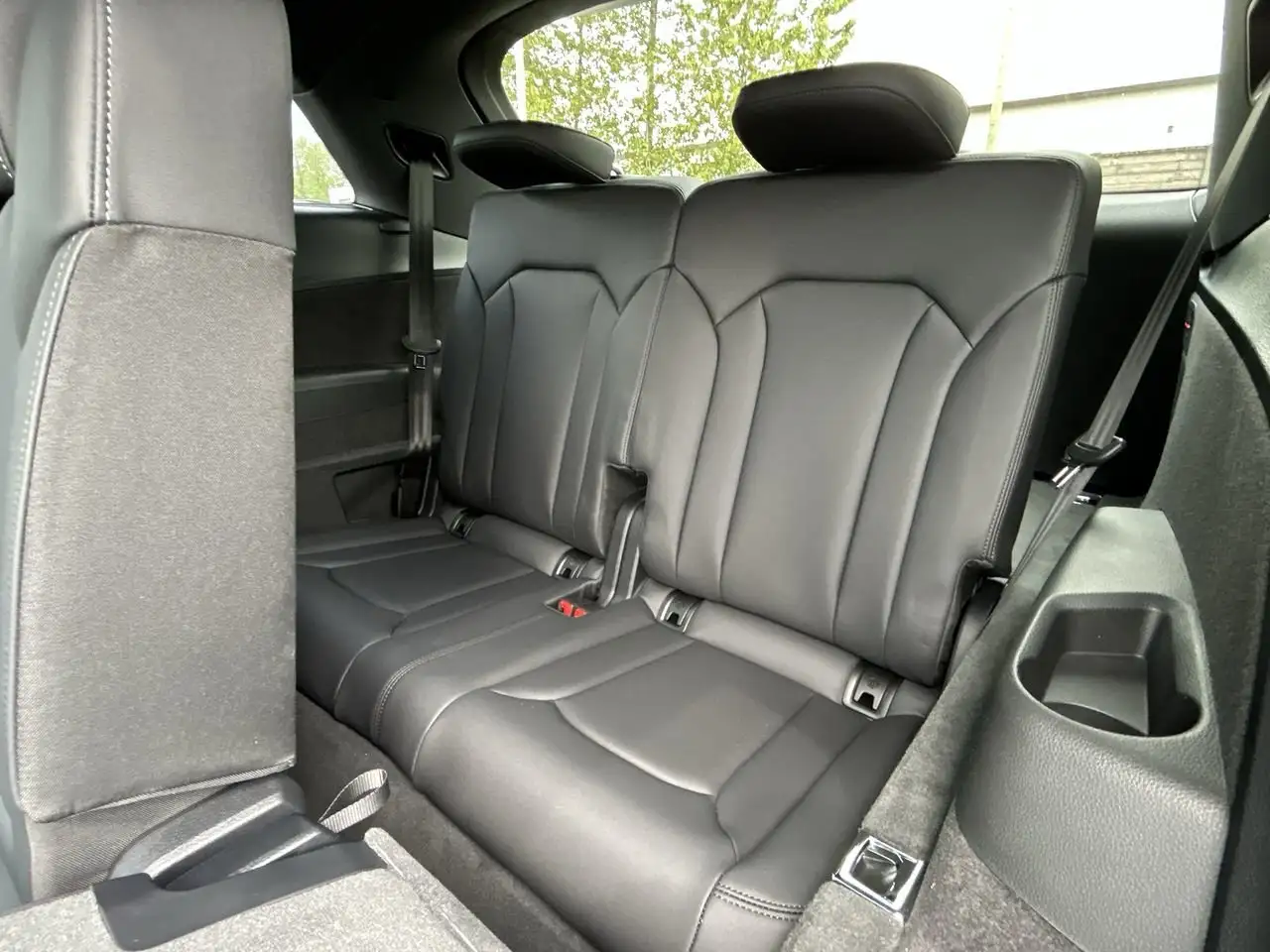 Audi Q7 снимка Audi Q7