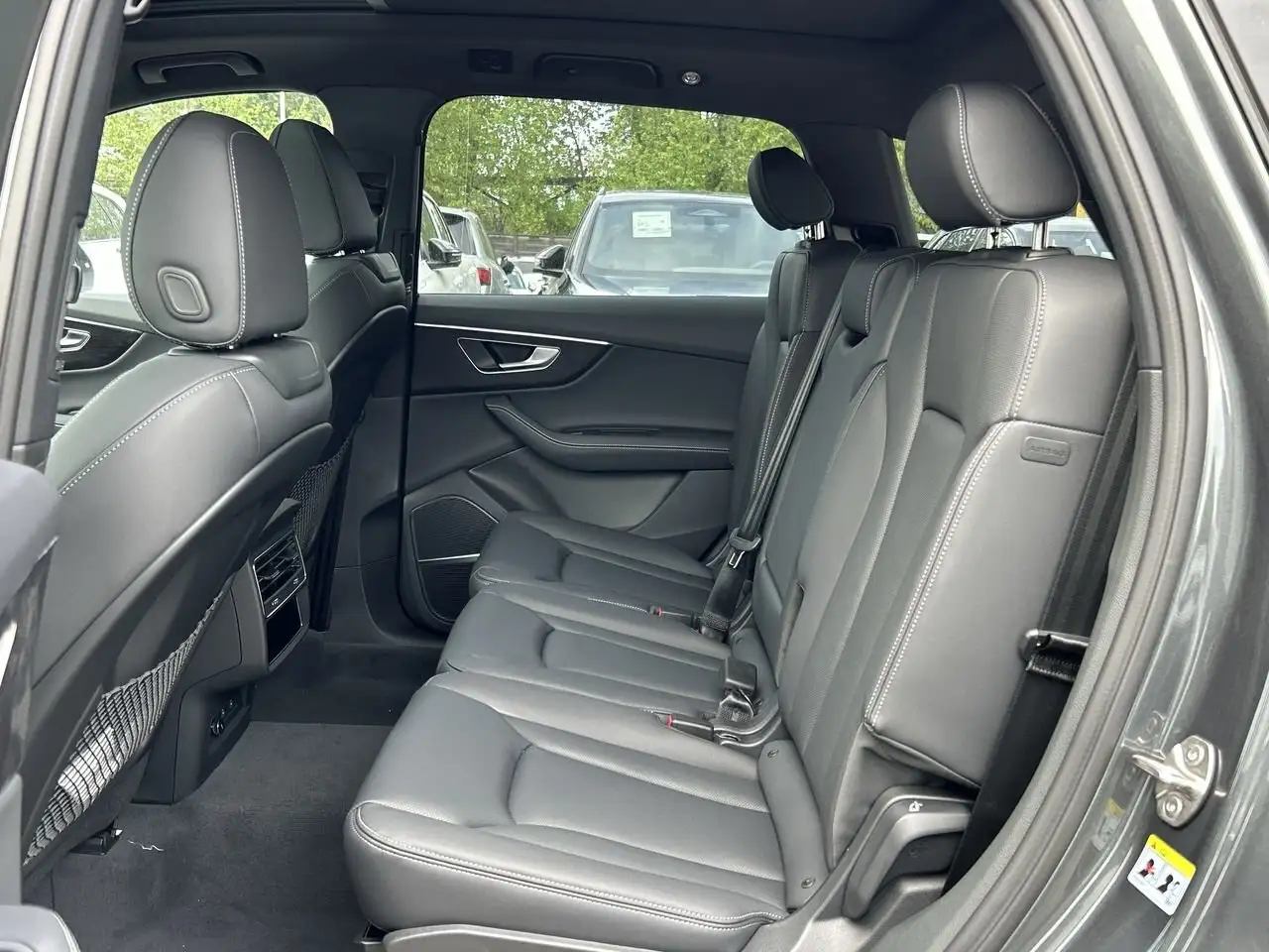 Audi Q7 снимка Audi Q7