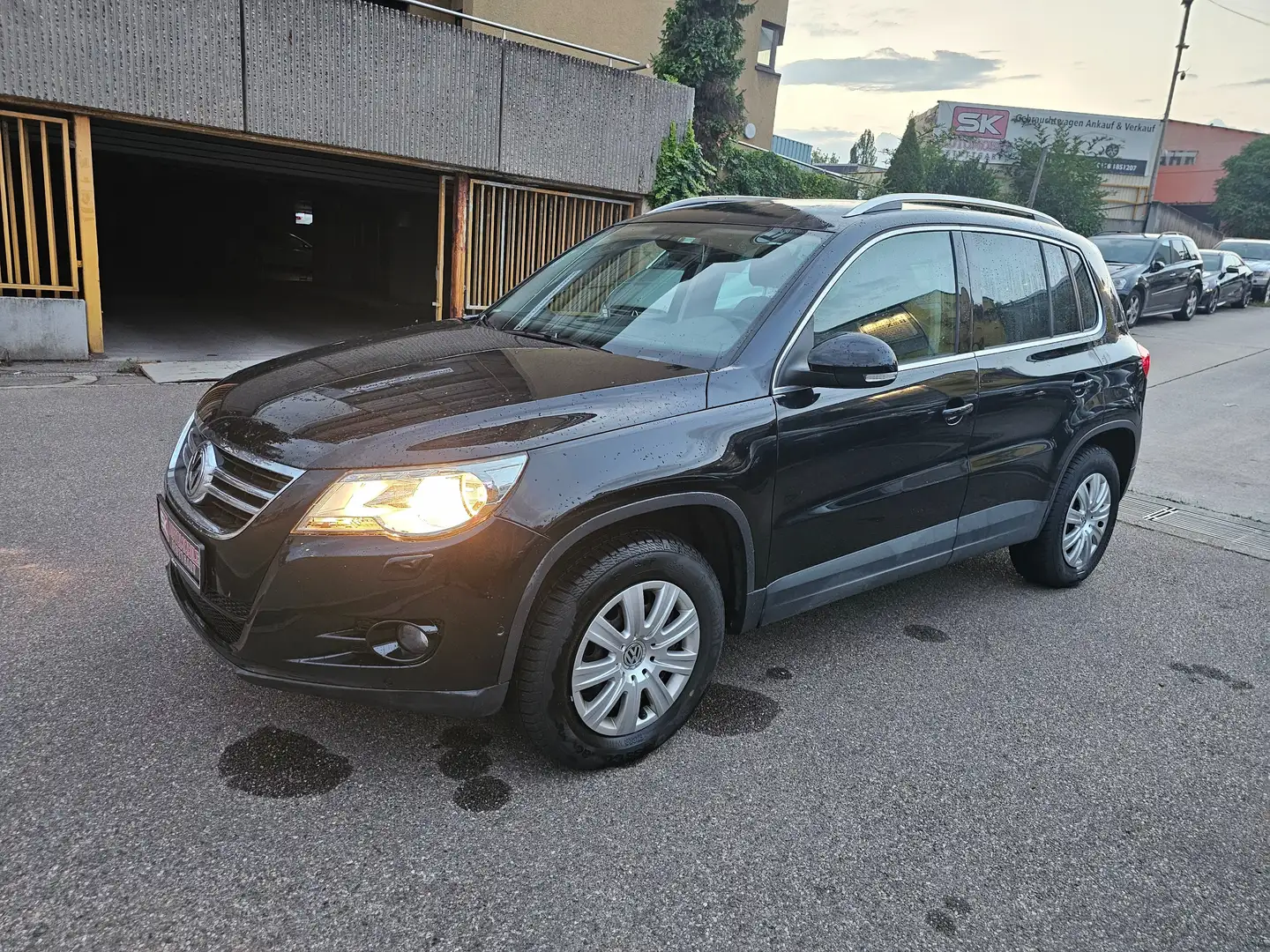 Volkswagen Tiguan Team 4Motion Automatik 2.0 TDI 1-Hand Noir - 1