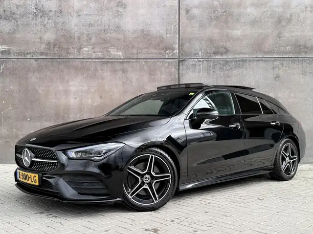 Mercedes-Benz CLA 200 Shooting Brake Premium Plus | Pano | Memory | Wide