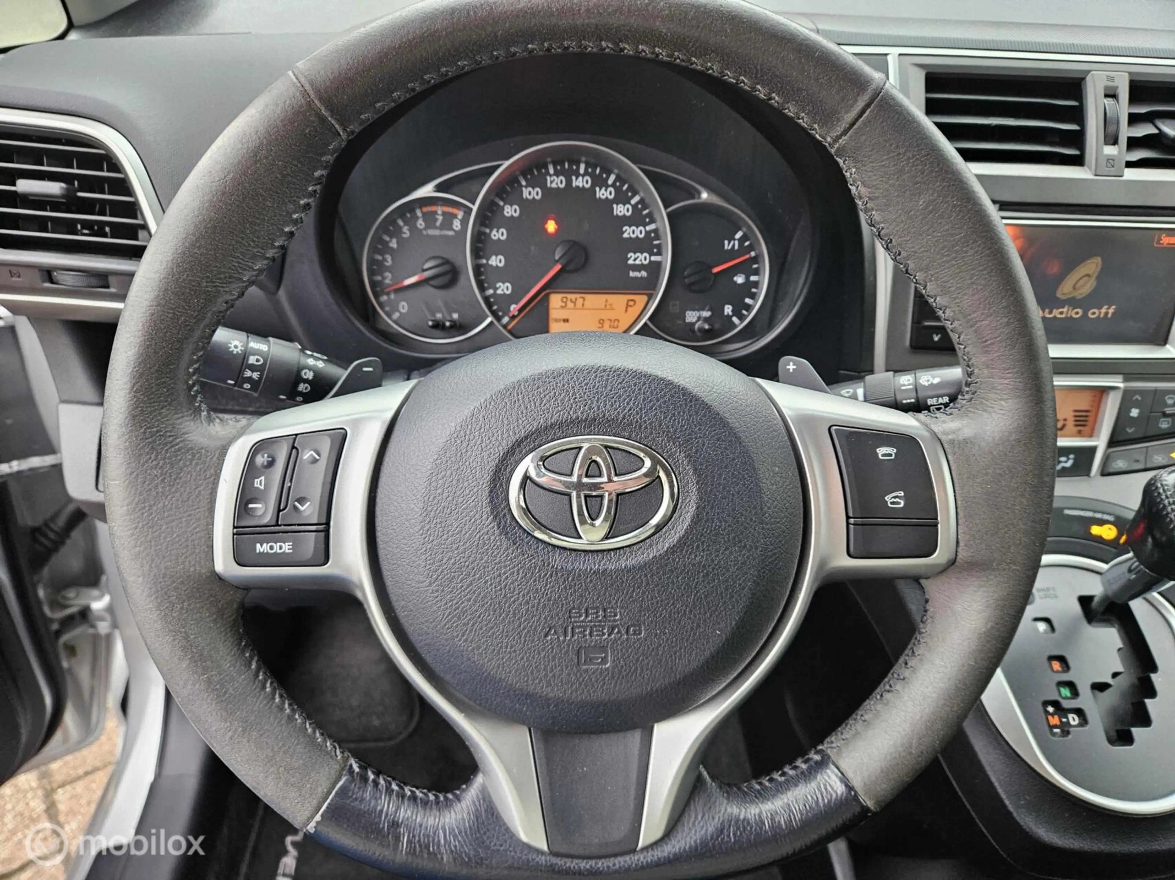 Toyota Verso-S 1.3 VVT-i Aspiration — photo 15