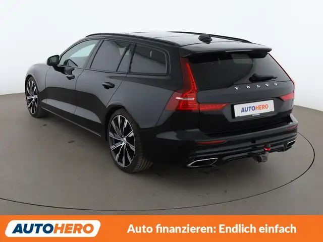 Volvo V60 view 4
