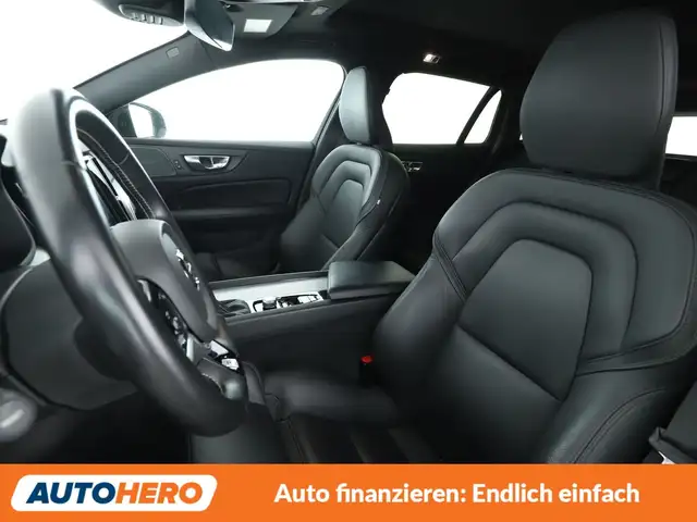 Volvo V60 view 10