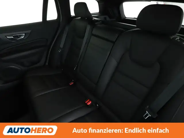 Volvo V60 view 14