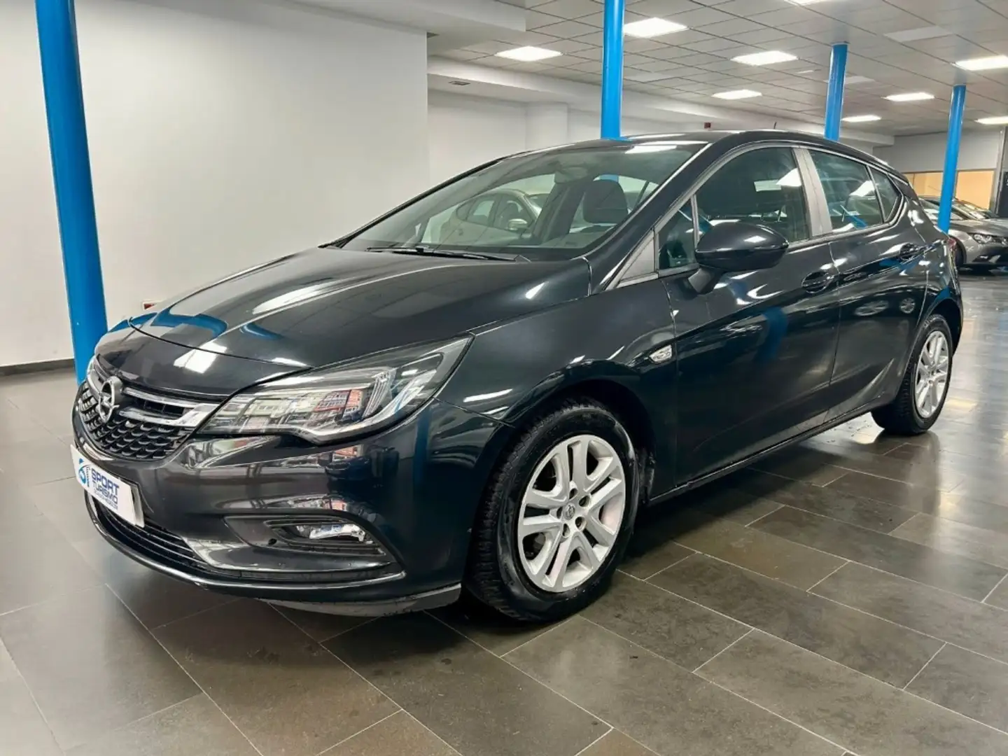 Opel Astra 1.4T S/S Selective 125 Negro - 1