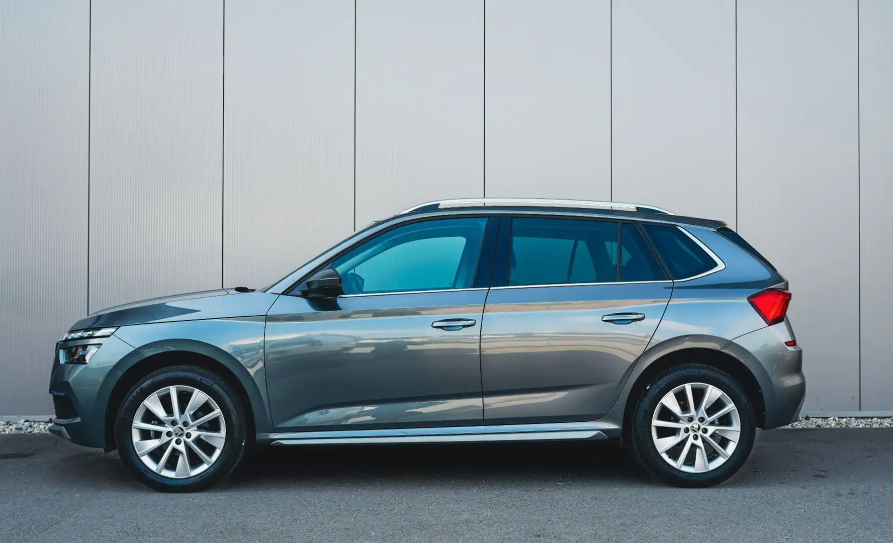 Skoda Kamiq 1.0 TSI Style OPF, Virtual, Kamera, Klima, App Co Grau - 2