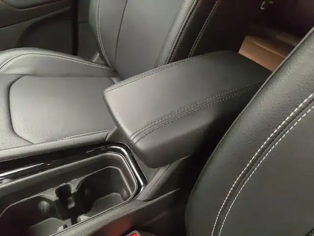 Jeep Compass view 18
