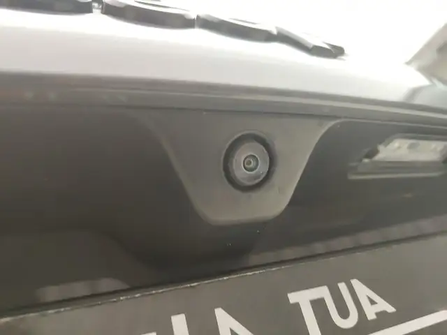 Jeep Compass view 25