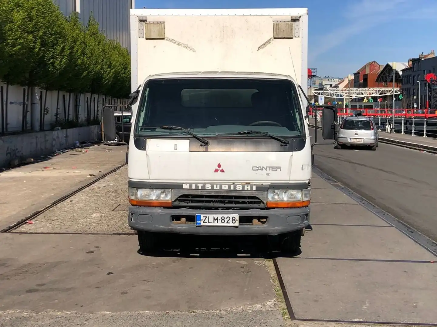 Mitsubishi Canter 4.0 POMPE MECANIQUE Wit - 2