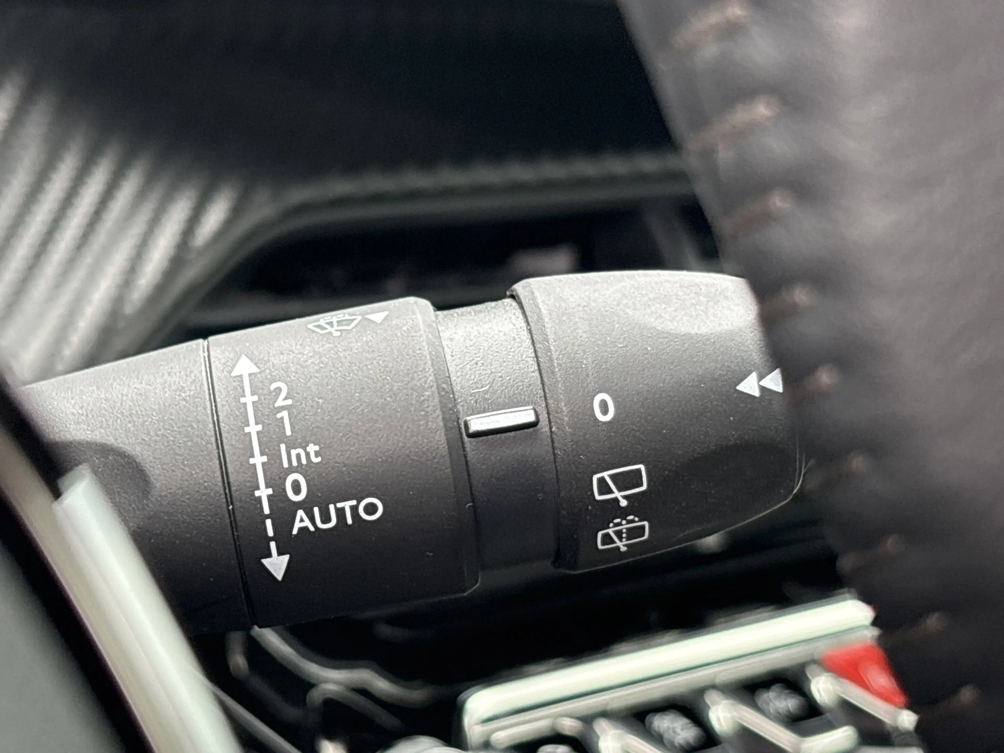 Peugeot e-2008 EV Active Pack 50 kWh -SOH 91.5%- 3 FASE-CLIMA-CAM — photo 23
