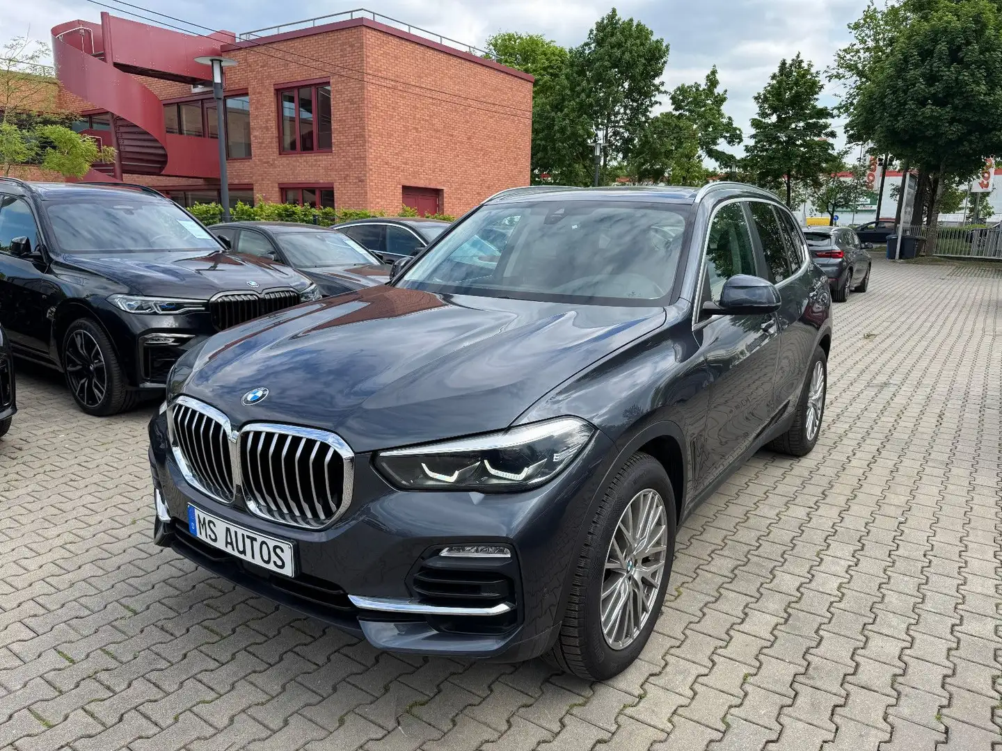 BMW X5 xDr 30d X Line*Panorama*Kamera*Live Cockpit Gris - 1
