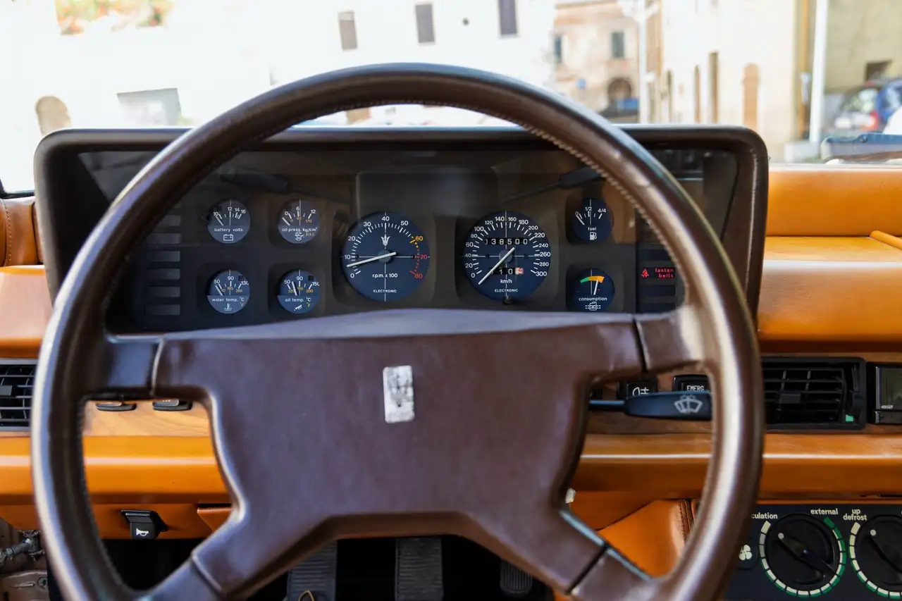 Maserati Quattroporte 4.9, foto 11