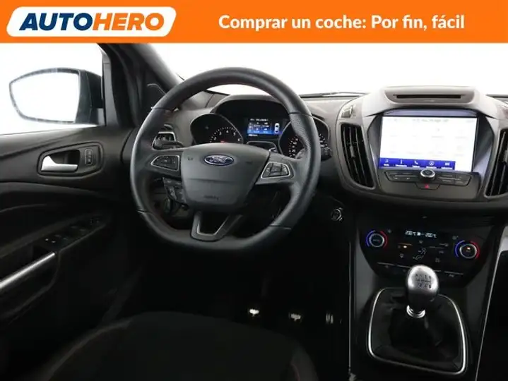 Ford Kuga 2019, foto 14