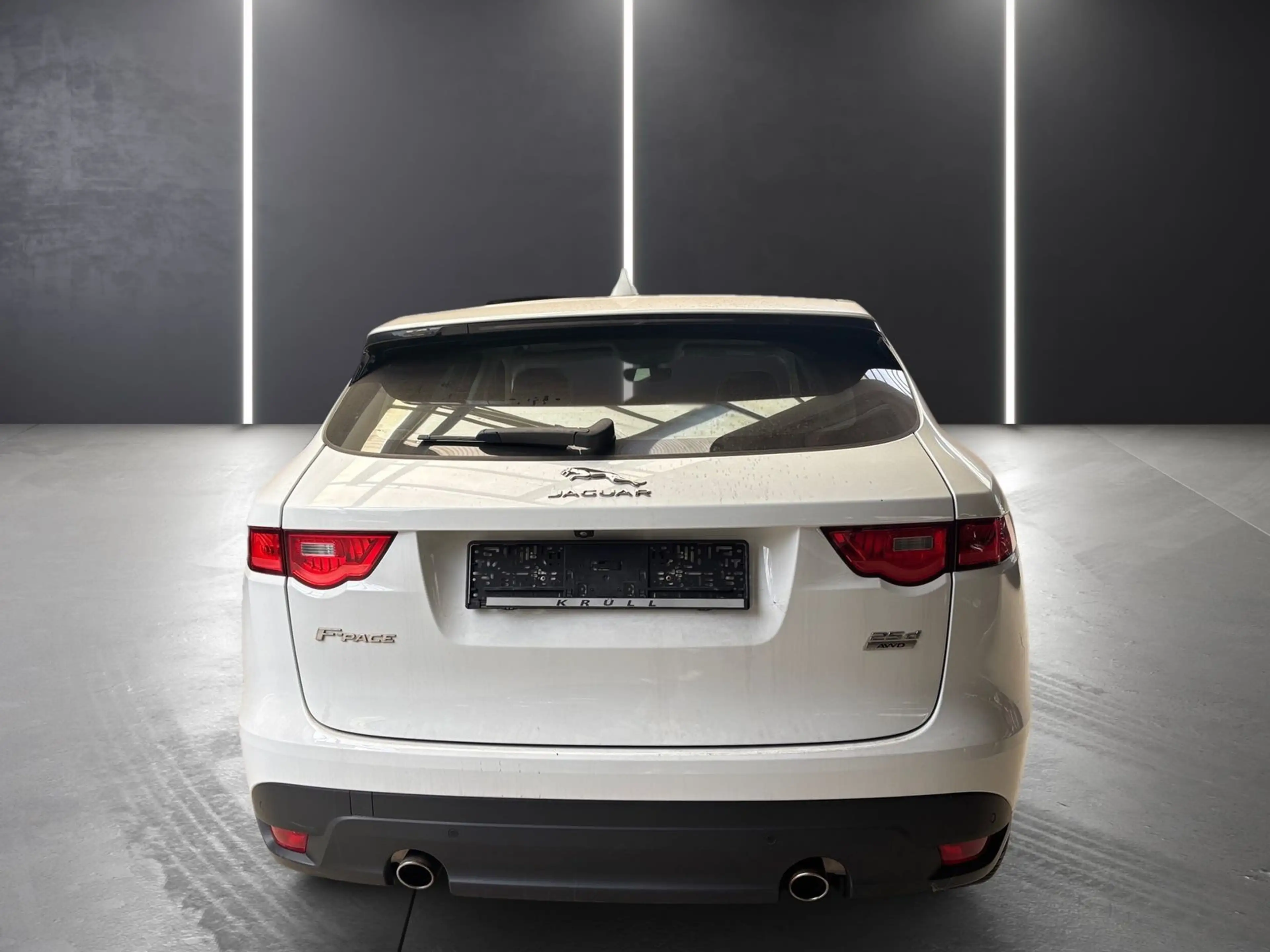 Jaguar F-Pace F-PACE R-Sport AWD — photo 6