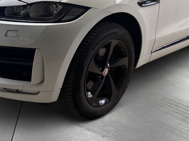 Jaguar F-Pace F-PACE R-Sport AWD — photo 10