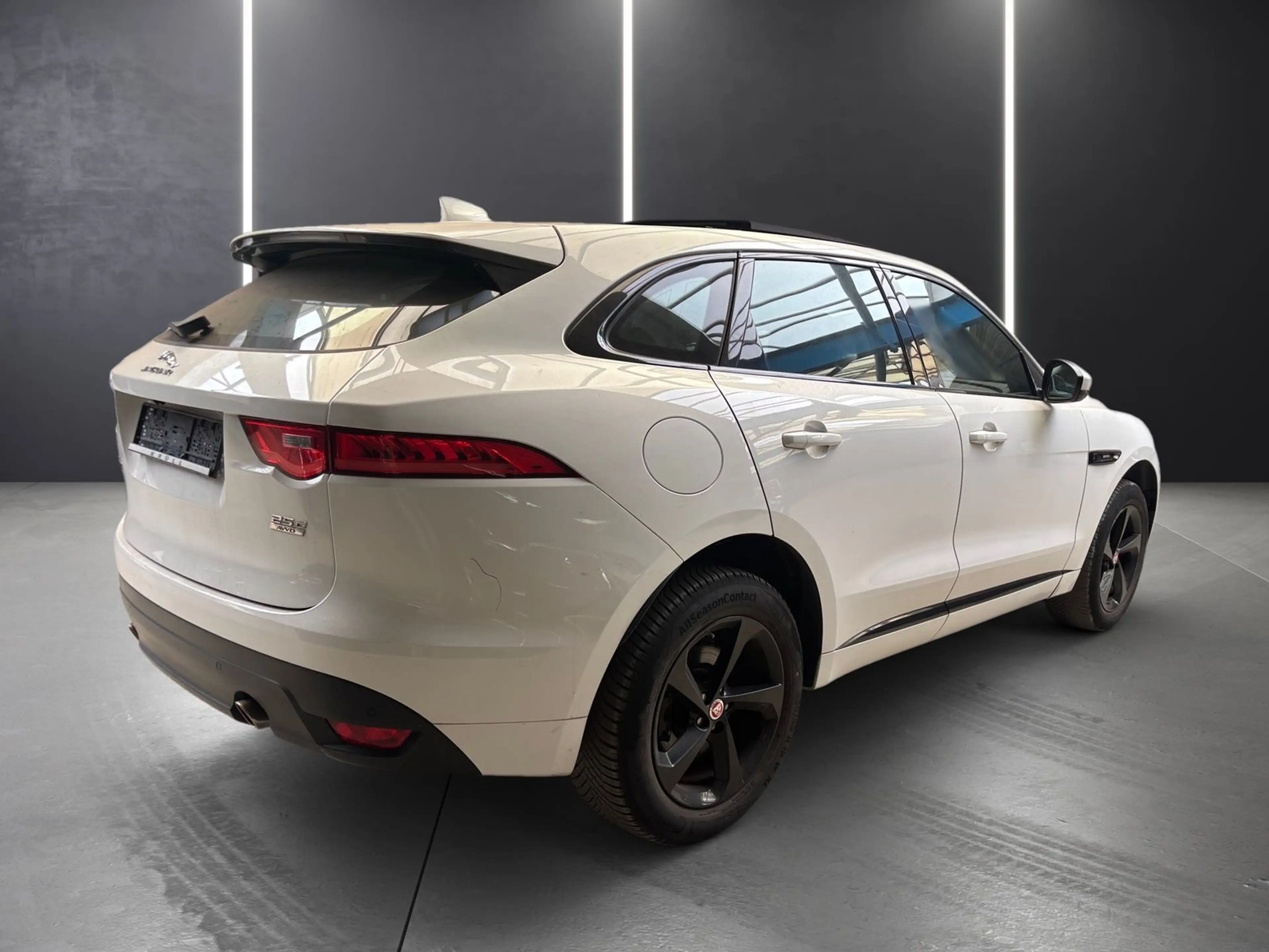 Jaguar F-Pace F-PACE R-Sport AWD — photo 5
