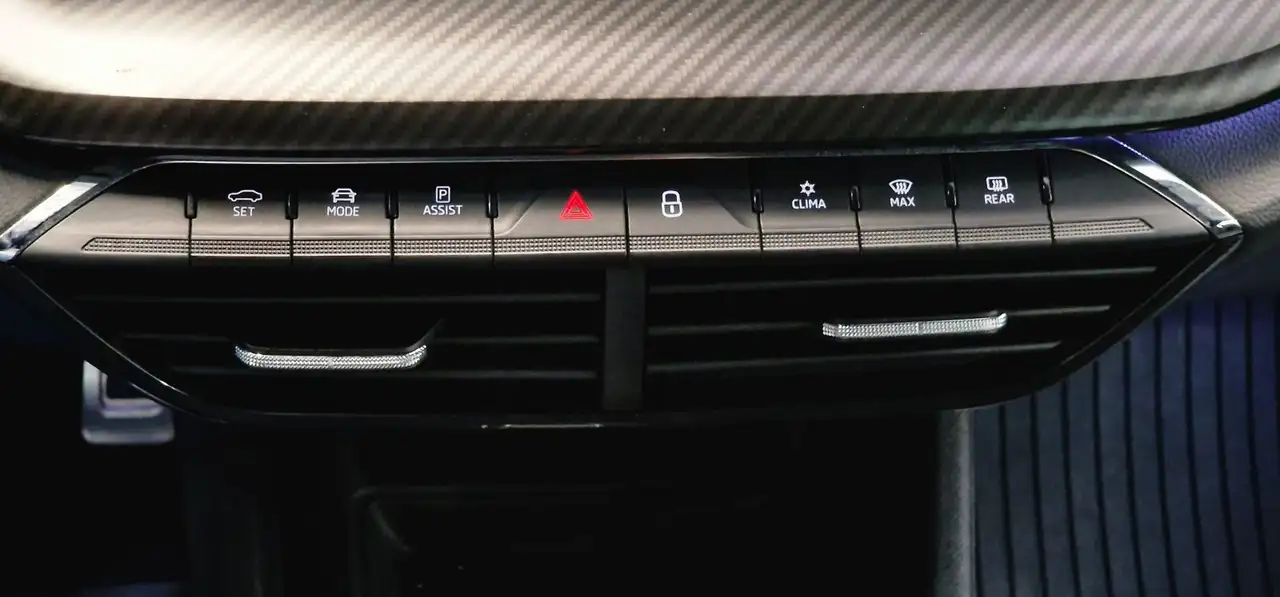 Skoda Octavia RS IV 245 1-Hand DSG *AHK*Head-up*Lenkradheizung*, миниатюра 25