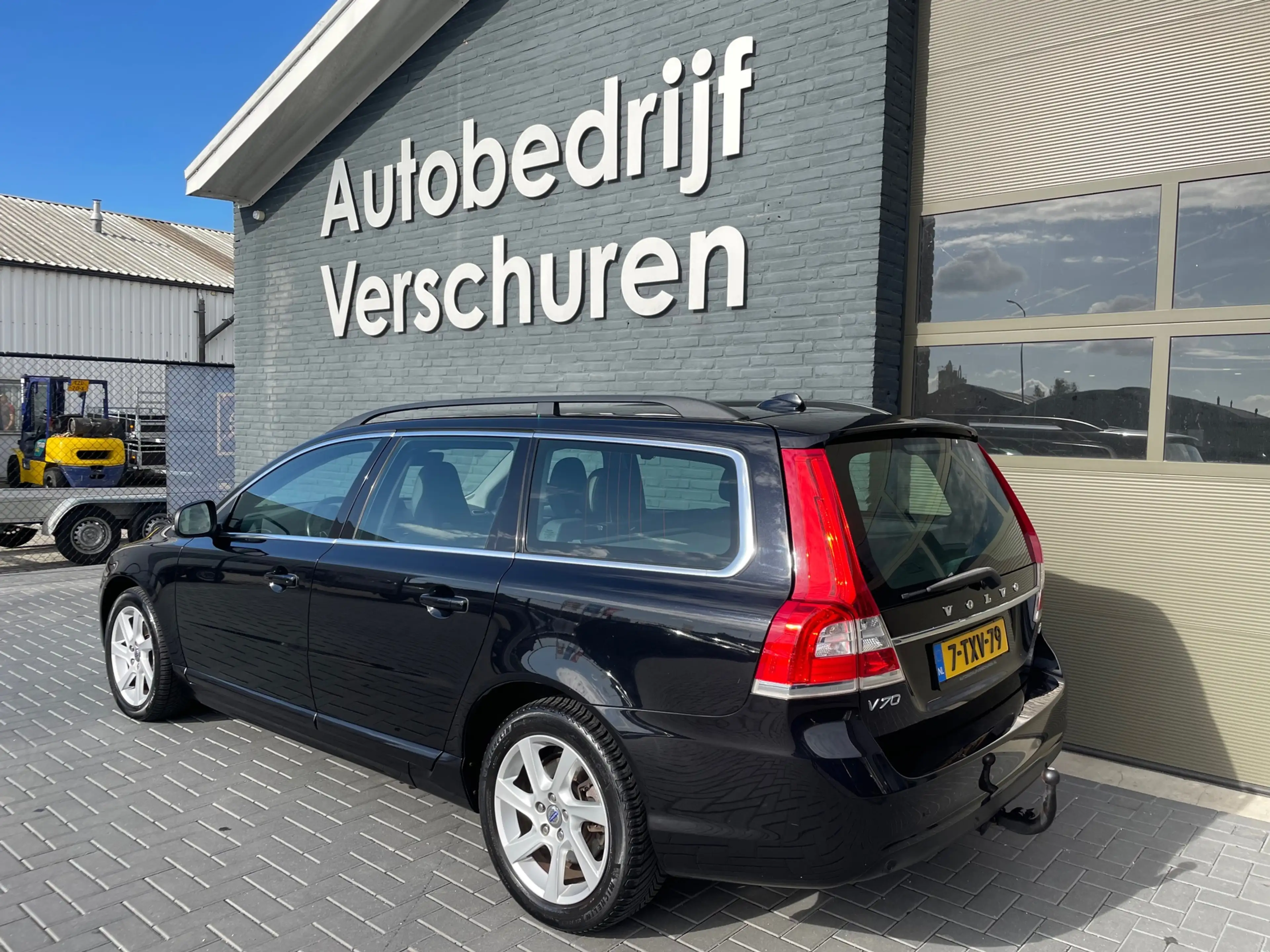 Volvo V70 1.6 T4 Nordic+ automaat trekhaak stoelverwarming — photo 7