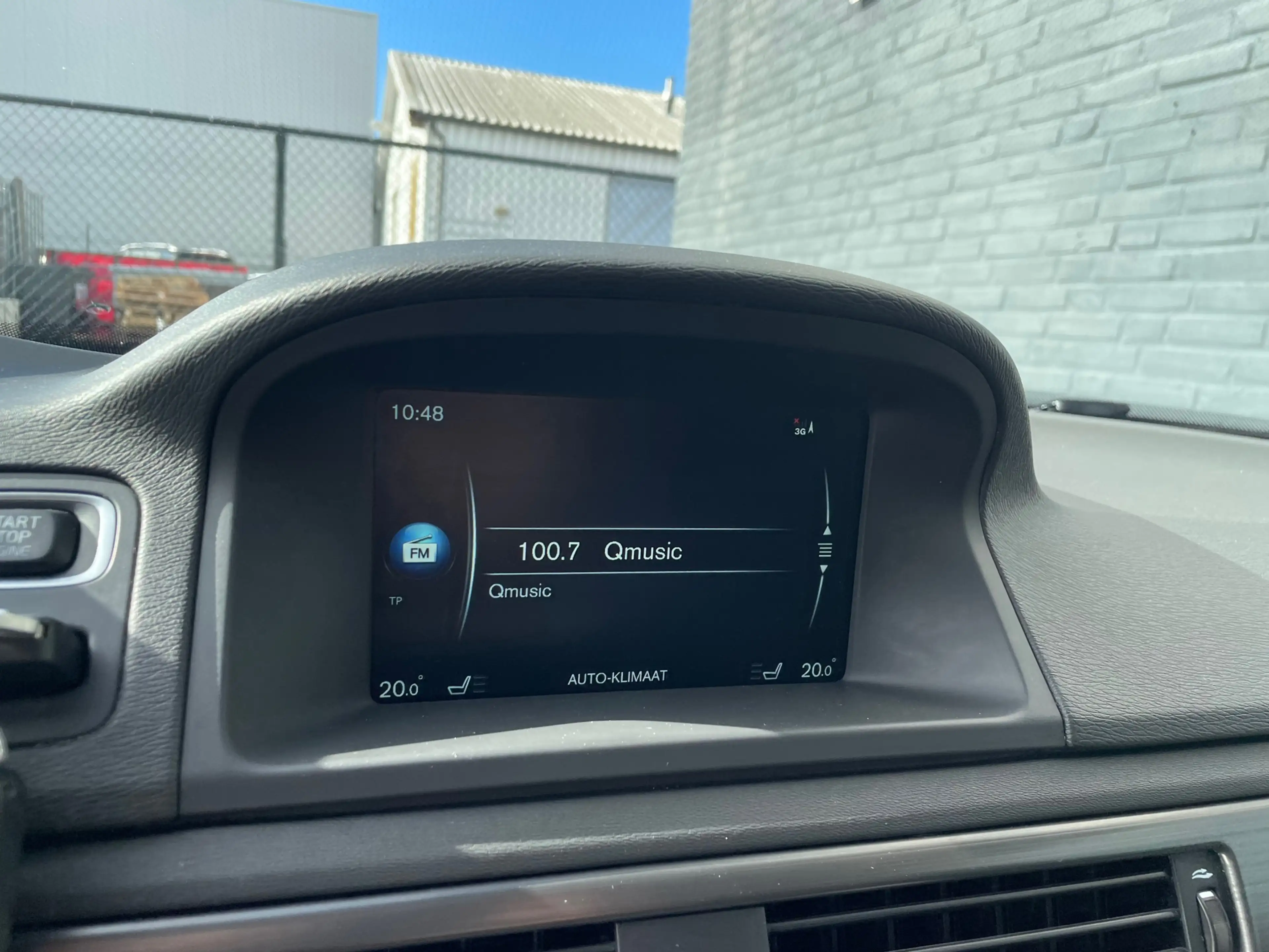 Volvo V70 1.6 T4 Nordic+ automaat trekhaak stoelverwarming — photo 26