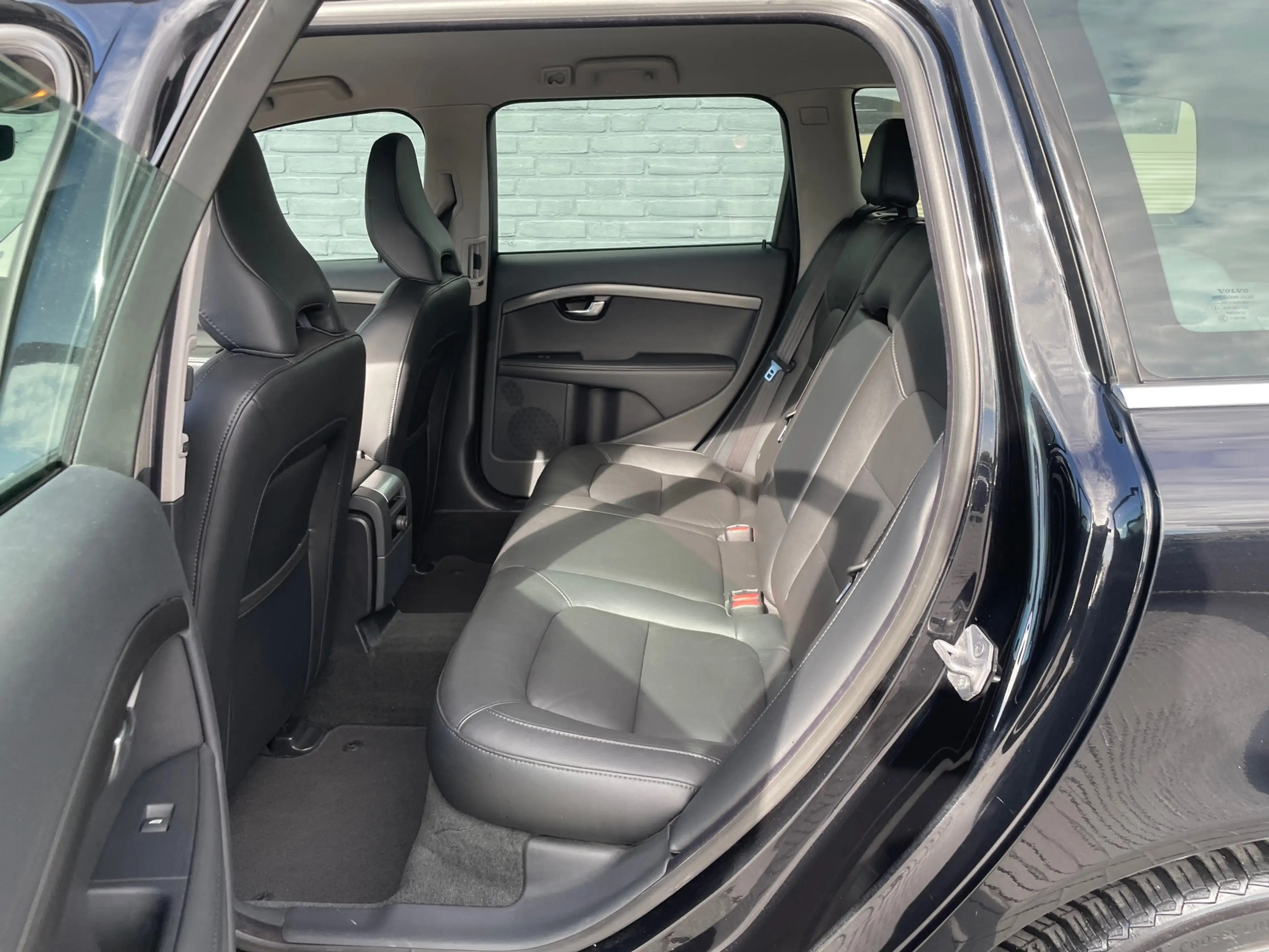 Volvo V70 1.6 T4 Nordic+ automaat trekhaak stoelverwarming — photo 16