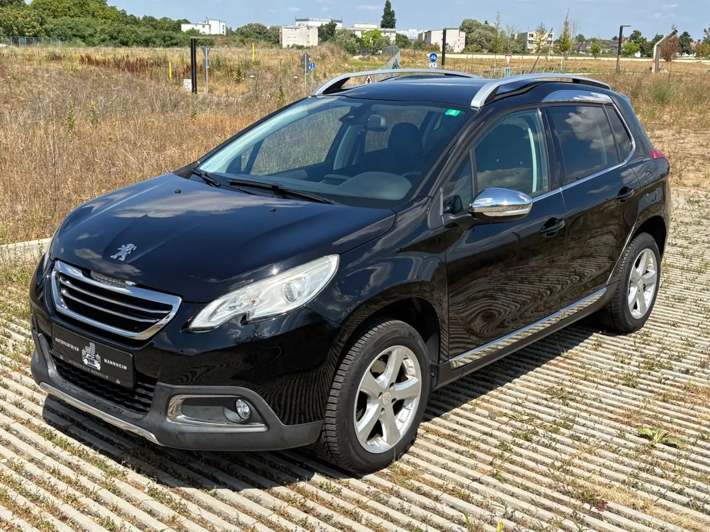 Peugeot 2008 Allure/PDC/SHZ/NAVI/EURO6/SPORTSITZE Nero - 1
